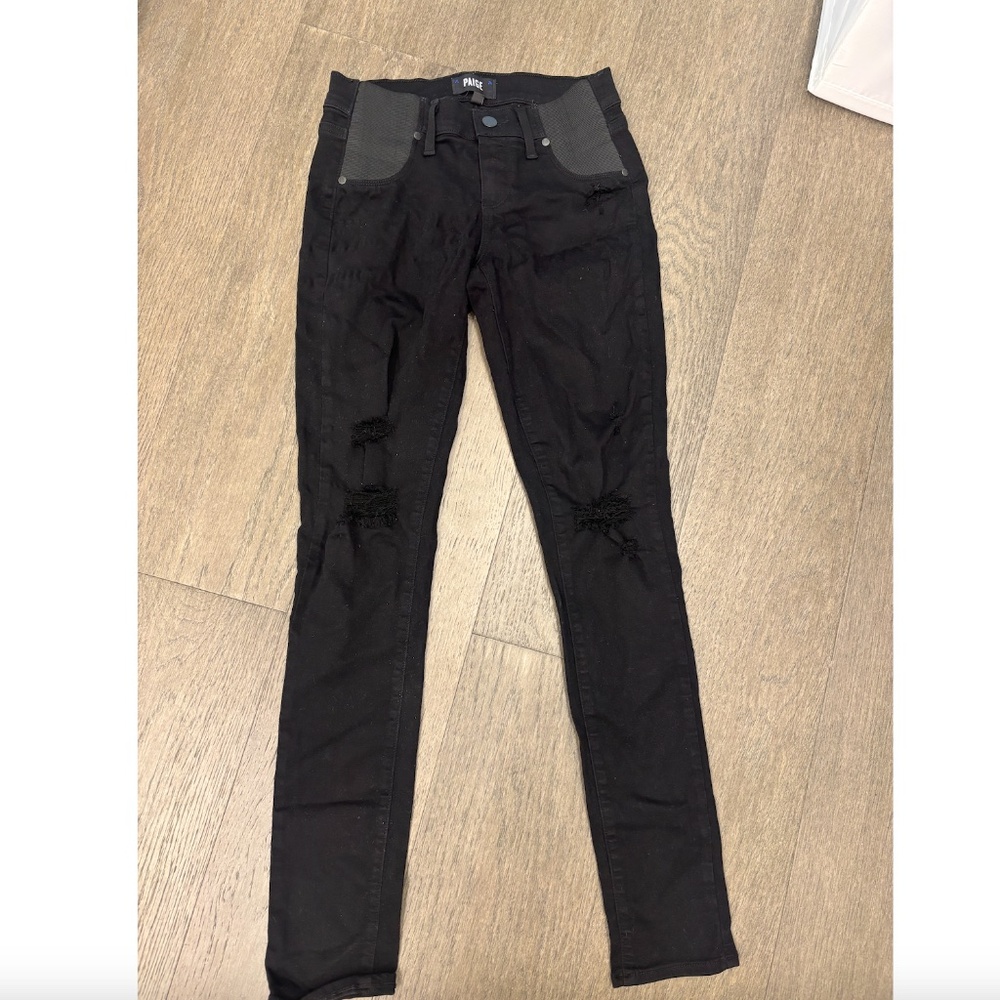 PAIGE-Maternity Jeans (size 24)